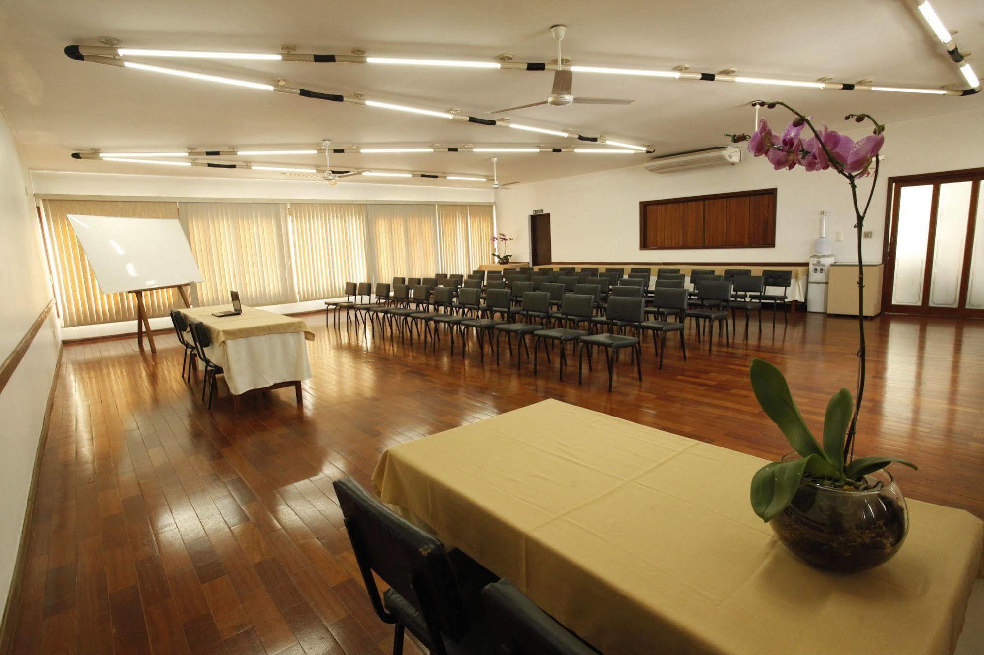 Indaia Hotel São Carlos Buitenkant foto